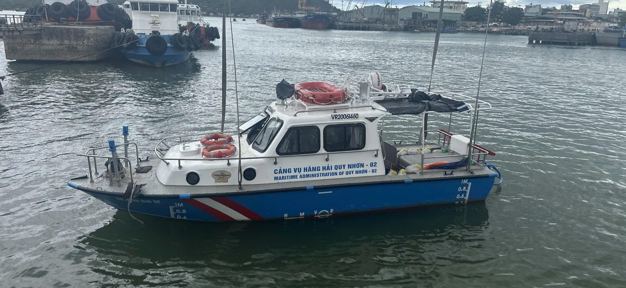 Cung cấp dich vụ sửa chữa cano, tàu cho Cảng vụ hàng hải Quy Nhơn
