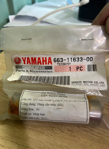 Ắc piston YAMAHA 75/85/90HP mã 663-11633-00 – Chi tiết nhỏ, quyết định độ bền động cơ