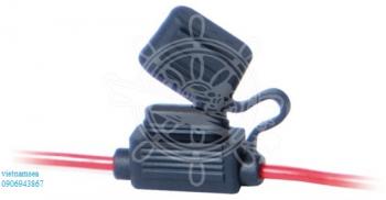 Fuse holder, watertight model